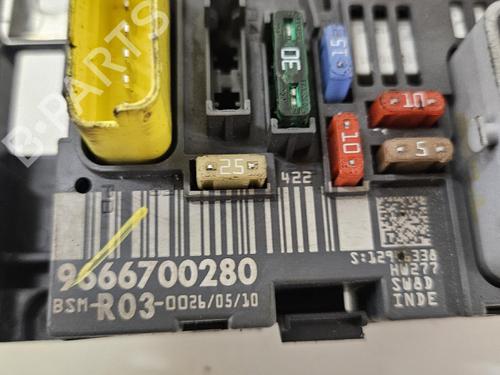 Fuse box PEUGEOT 807 (EB_) 2.0 HDI | BP36479274E1 - Image 3