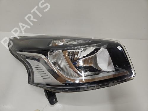 Used Right headlight RENAULT TRAFIC III Van (FG_) 1.6 dCi 125 (FGMH) (125 hp) 29599235