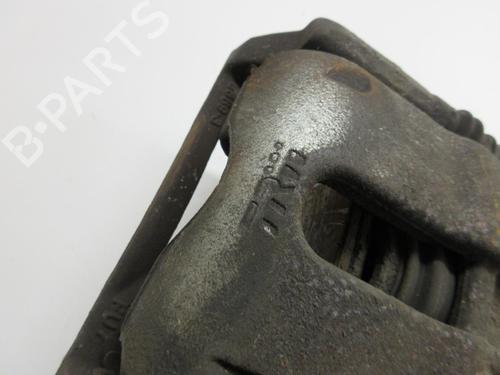 Used Right front brake caliper Right front brake caliper RENAULT ZOE (BFM_) ZOE (88 hp) 20896733 20896733