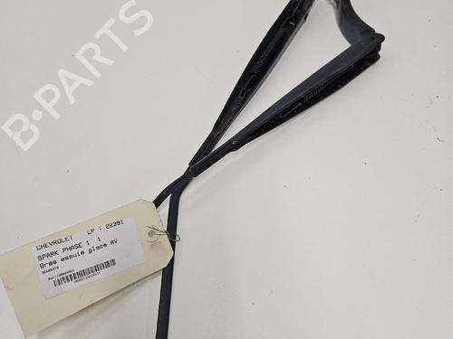 Used Front windshield wiper arm Front windshield wiper arm 36939668 36939668