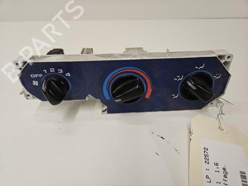 Used Climate control Climate control 38954769 38954769