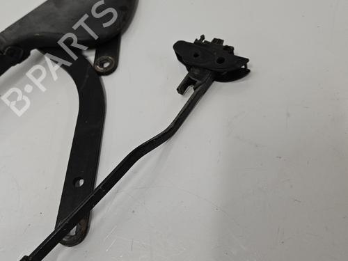 Used Front windshield wiper arm Front windshield wiper arm MERCEDES-BENZ C-CLASS (W203) C 220 CDI (203.006, 203.008) (143 hp) 40441043 40441043