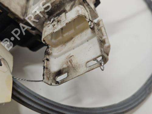 front-right-lock-peugeot-1007-km_-2005-31323302 main image