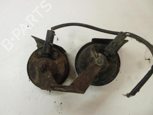 Used Horn Horn RENAULT SAFRANE I (B54_) 2.1 dT (B546) (88 hp) 22106879 22106879
