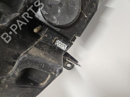 Left headlight PEUGEOT 407 (6D_) 2.0 16V (6DRFJC, 6DRFJE, 6DRFJF) | BP31154284C28