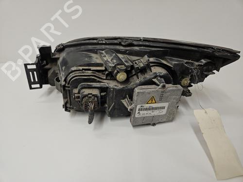 Right headlight FORD MONDEO III Turnier (BWY) 2.0 16V TDDi / TDCi | BP31154277C29