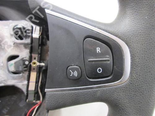 Used Steering wheel RENAULT CLIO IV (BH_) 1.5 dCi 75 (75 hp) 20900868