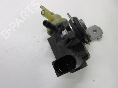 Used Electronic module Electronic module SKODA FABIA II (542) 1.6 TDI (105 hp) 22107475 22107475