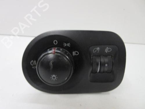 Used Switch Switch SEAT ALTEA (5P1) 1.9 TDI (105 hp) 20906628 20906628