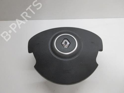 Used Driver airbag RENAULT CLIO III (BR0/1, CR0/1) 1.5 dCi (BR17, CR17) (86 hp) 20897242