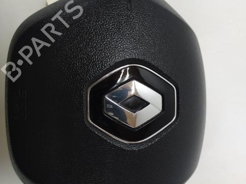Used Driver airbag RENAULT MEGANE IV Hatchback (B9A/M/N_) 1.5 dCi 90 (B9A1) (90 hp) 25474657
