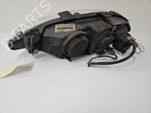 Used Right headlight Right headlight RENAULT MEGANE I (BA0/1_) 1.6 16V (BA04, BA0B, BA11, BA1J, BA16, BA19, BA1K, BA1V,... (107 hp) 40003148 40003148
