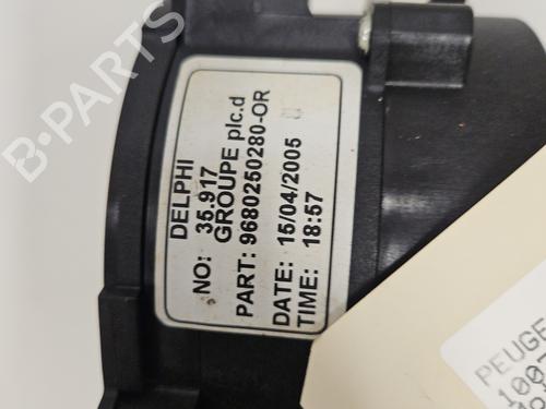 Electronic module PEUGEOT 1007 (KM_) 1.4 | BP31290565M83