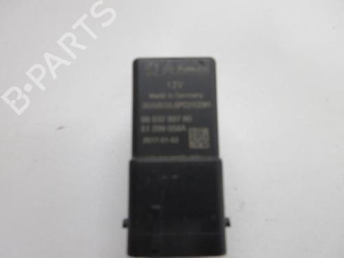 Used Electronic module Electronic module PEUGEOT 208 I (CA_, CC_) 1.6 BlueHDi 100 (100 hp) 20902882 20902882