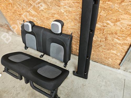 Sæde Bagtil RENAULT TWINGO III (BCM_, BCA_) 1.0 SCe 75 | BP32664569C17 