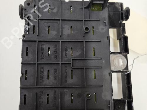 fuse-box-peugeot-307-3ac-2000-2001-2002-2003-2004-2005-2006-2007-2008-2009-2010-2011-2012-38722899 main image