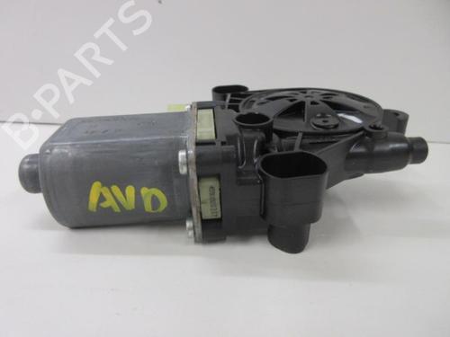 Used Right front window motor Right front window motor VW GOLF VII (5G1, BQ1, BE1, BE2) 1.6 TDI (105 hp) 20889584 20889584