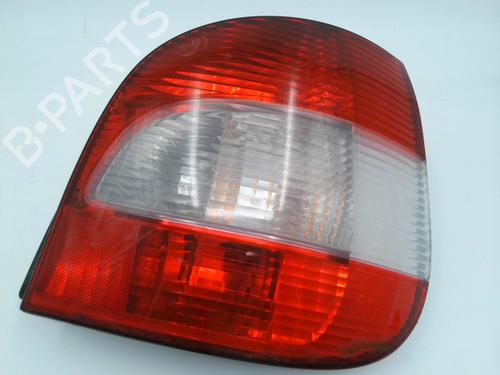 Używane Lampa tylna prawa RENAULT SCÉNIC I MPV (JA0/1_, FA0_) 2.0 16V (JA1D, JA17) (140 hp) 26686174
