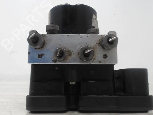Used ABS pump FORD FIESTA VI (CB1, CCN) 1.4 TDCi (68 hp) 22100361