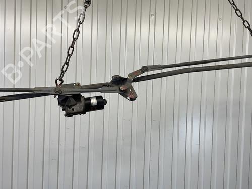Used Front wiper motor PEUGEOT 307 Break (3E) 2.0 HDI 110 (107 hp) 28817741