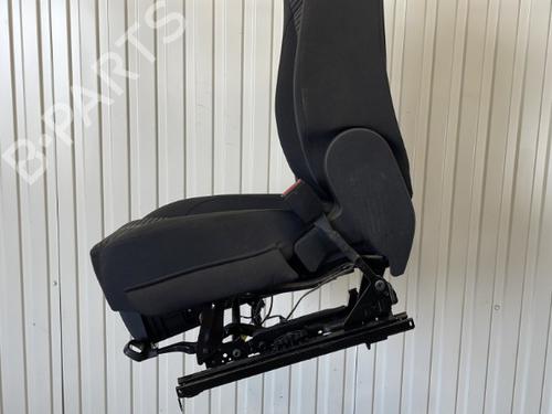 Right front seat VW TIGUAN (5N_) 2.0 TDI | BP20912019C16 