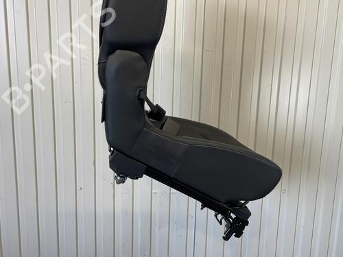 Rear seat RENAULT SCÉNIC III (JZ0/1_) 1.6 dCi (JZ00, JZ12) | BP29318499C17