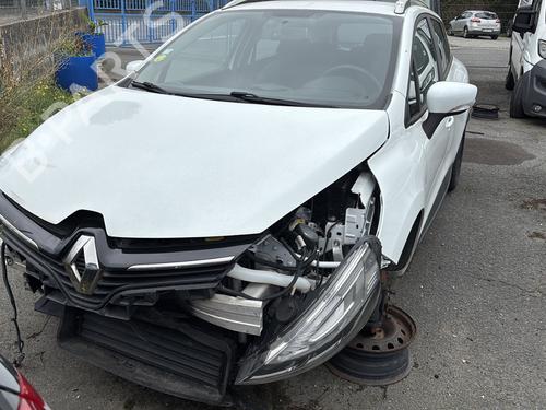 Brugte RENAULT CLIO IV Grandtour (KH_) 1.5 dCi 90 (KHN3, KHN4) (90 hp) 4216263
