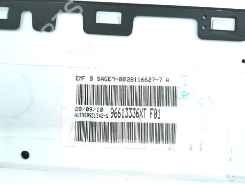 Used Display monitor Display monitor PEUGEOT 206+ (2L_, 2M_) 1.4 i (2LKFWA, 2MKFWA) (75 hp) 22101573 22101573