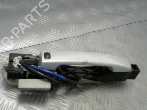 Used Front right exterior door handle NISSAN QASHQAI / QASHQAI +2 I (J10, NJ10, JJ10E) 2.0 dCi All-wheel Drive (150 hp) 20913421