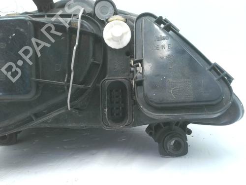 Used Right headlight Right headlight SEAT IBIZA III (6L1) 1.9 TDI (100 hp) 32174093 32174093
