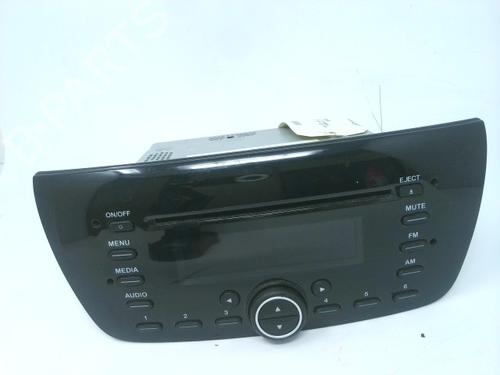 Used Radio OPEL COMBO Box Body/MPV (X12) 1.3 CDTI (B05) (95 hp) 26909405