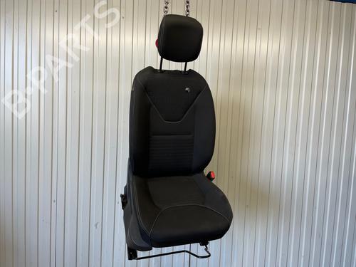 Used Right front seat Right front seat RENAULT CLIO IV (BH_) 0.9 TCe 90 (BHNF, BHMA, BHMH, BHJK, BHJR) (90 hp) 33970083 33970083
