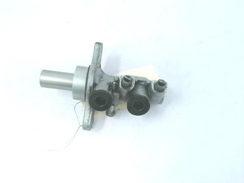 Used Brake master cylinder PEUGEOT PARTNER Box Body/MPV 1.6 BlueHDi 100 (100 hp) 24890908