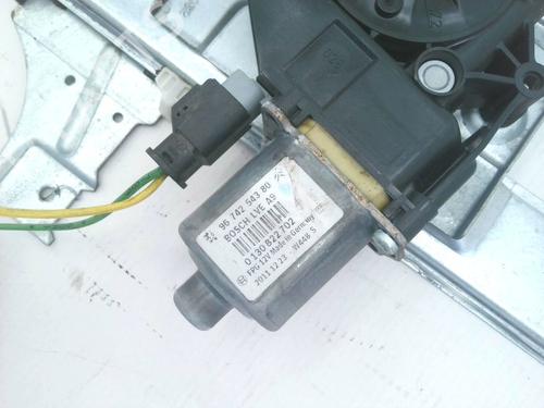 Front right window mechanism PEUGEOT 208 I (CA_, CC_) 1.4 HDi | BP28965462C23 