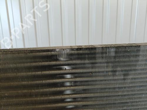Used Water radiator Water radiator 22100249 22100249