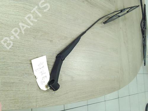 Used Front windshield wiper arm HYUNDAI i20 I (PB, PBT) 1.1 CRDi (75 hp) 20911671