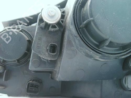 Used Right headlight Right headlight HYUNDAI SANTA FÉ II (CM) 2.2 CRDi GLS 4x4 (150 hp) 30708795 30708795