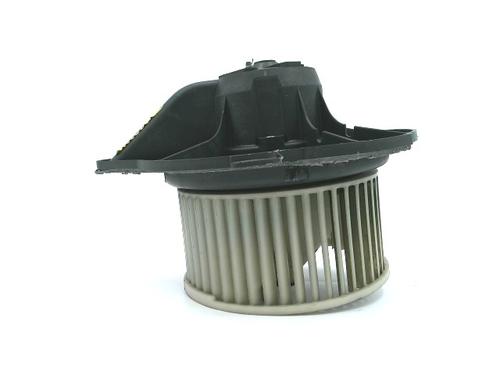 Used Heater blower motor VW TRANSPORTER T4 Van (70A, 70H, 7DA, 7DH) 2.5 TDI (102 hp) 25487988