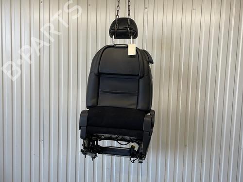 Right front seat CITROËN C3 Picasso (SH_) 1.4 VTi 95 (SH8FSC, SH8FP0, SH8FP6) | BP26930963C16 - Image 6