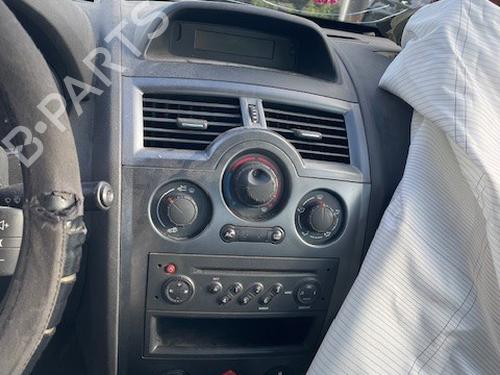 Left headlight RENAULT MEGANE II Saloon (LM0/1_) | BP33315877C28 - Image 17