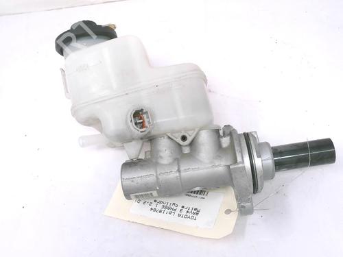 Used Brake master cylinder Brake master cylinder TOYOTA RAV 4 III (_A3_) 2.2 D 4WD (ALA30_, ALA30R) (136 hp) 36446223 36446223