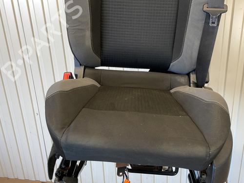 Left front seat FORD B-MAX (JK) 1.5 TDCi | BP24313841C15 - Image 3