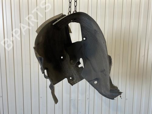 wheel-arch-renault-megane-iii-hatchback-bz01_-b3_-2008-32445414 main image