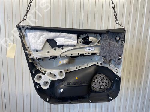 Used Front right panel Front right panel 35993913 35993913