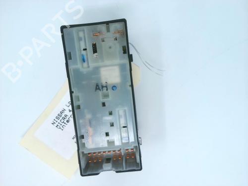 Used Left front window switch Left front window switch NISSAN MICRA IV (K13K, K13KK) 1.2 (80 hp) 26463535 26463535