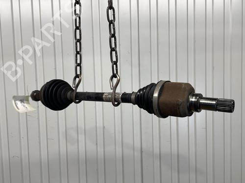 Left front driveshaft PEUGEOT 2008 I (CU_) 1.2 THP 110 / PureTech 110 | BP30396771M38