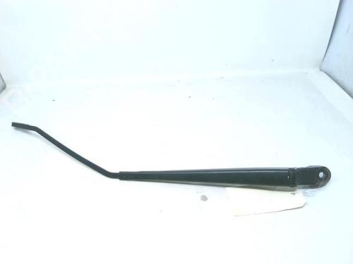 Used Front windshield wiper arm PEUGEOT 306 Hatchback (7A, 7C, N3, N5) 1.8 16V (110 hp) 22101044
