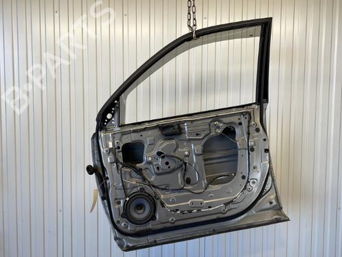 Right front door NISSAN X-TRAIL I (T30) 2.2 dCi 4x4 | BP22101337C3 