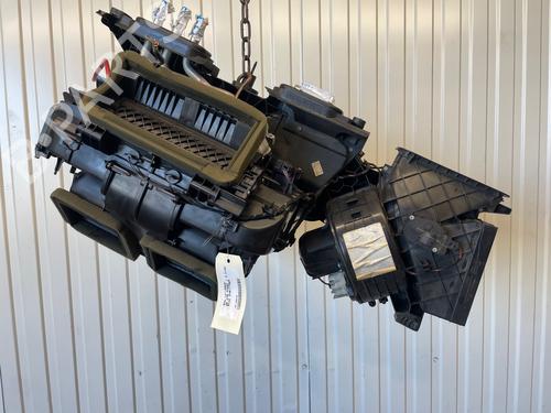 Heater matrix box BMW X5 (E70) xDrive 30 d | BP38156556M61 - Image 5