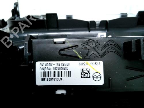 Interior roof light PEUGEOT 3008 II SUV (MC_, MR_, MJ_, M4_) 1.5 BlueHDi 130 | BP30795896I8